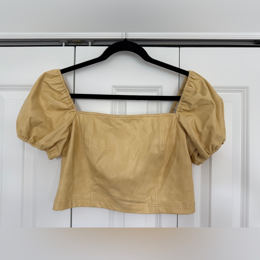 NWOT 7 For All Mankind Puff Sleeve Pleather Crop Top